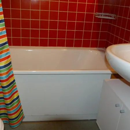 Apartment Duplex Skis Aux Pieds, Balcon, Pres Des Remontees Et Commerces, 6 Pers, Animaux Acceptes - Fr-1-411-338 *